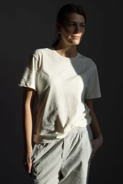 T-skjorte - Classic Circular Tee Pure Ecru