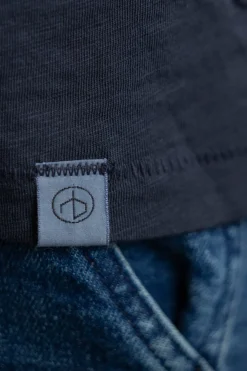 T-Skjorte - The Slub Vee Salute