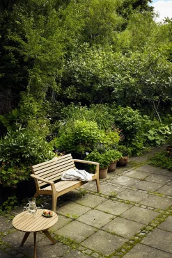 Utebenk - Regatta Lounge 133x72x74cm Sete h40cm Teak