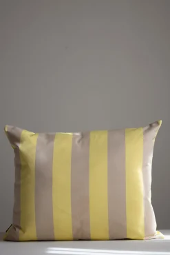 Utepute - Barriere 50x60cm Lemon/Sand Stripe