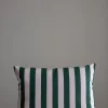 Utepute - Barriere 40x50cm Light Apricot/Dark Green