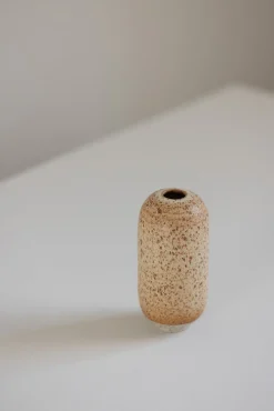 Vase - Yuki Mini Puffin Egg